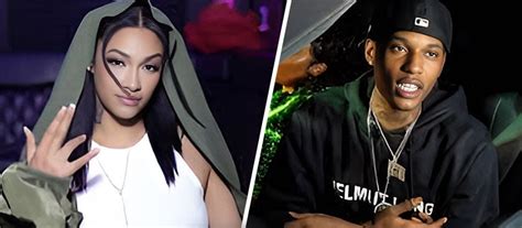 Jul 1, 2022 · Cardi B has basically broken the internet with a *totally* naked new Instagram post, and wow.. The rapper and songwriter joins a long list of celebs going completely nude on the 'gram as of late ... 